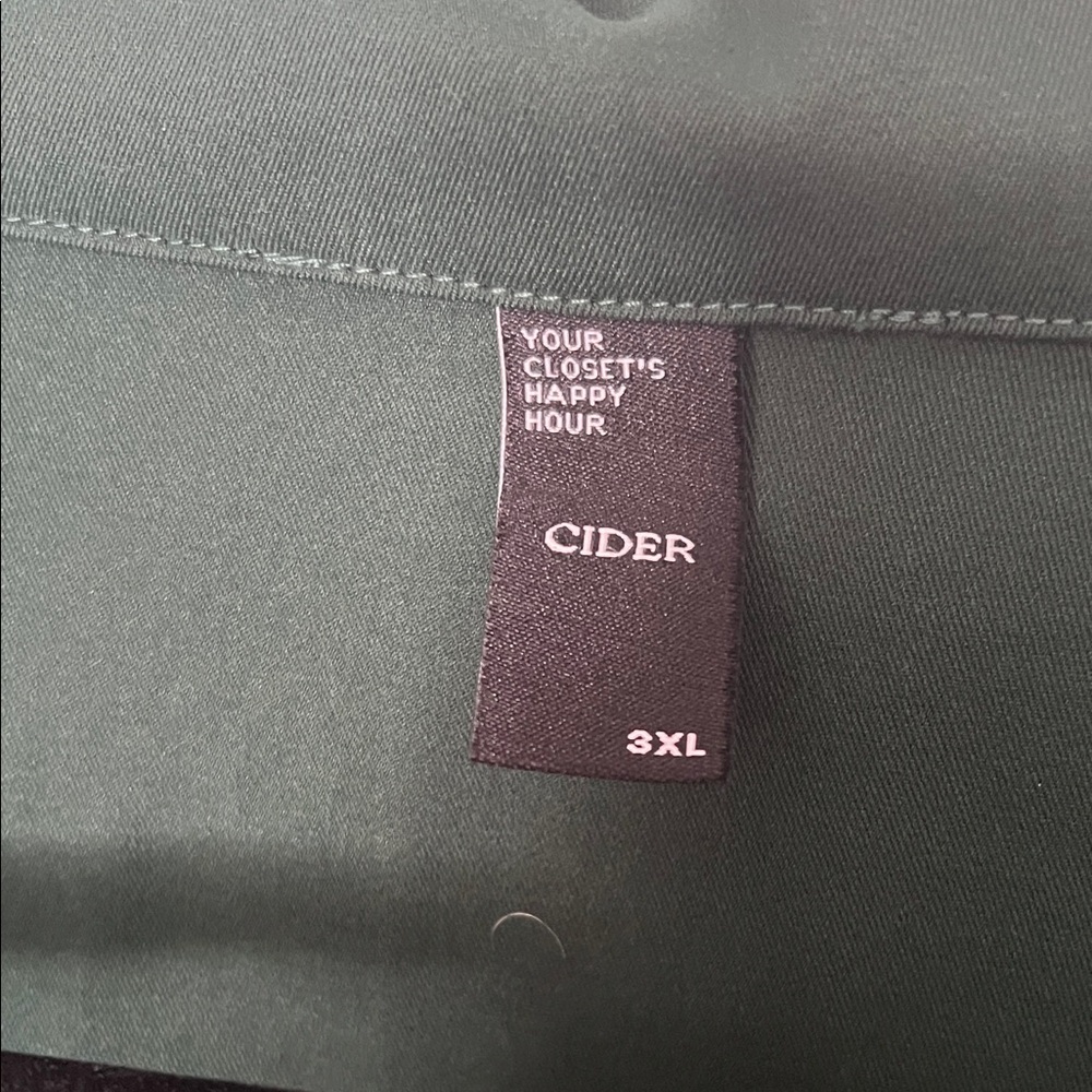 Cider Forest Green Short Sleeve Jumpsuit - Picture 6 of 8